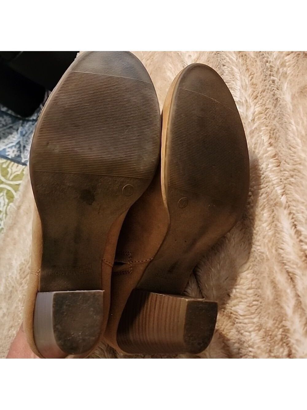 Old Navy Boots Womens 10 Ankle Booties Block Heels Comfort Brown Suede Side Zip. - Picture 2 of 5